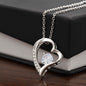 FLNNOM - Forever Love Heart Necklace